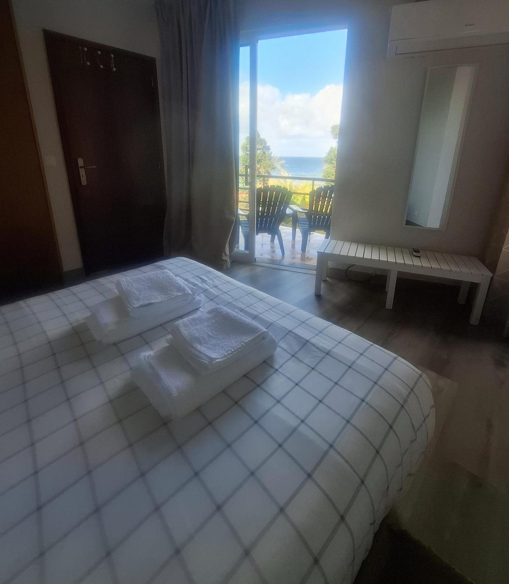 Apartamento Vai Vem Madalena do Mar Exteriör bild